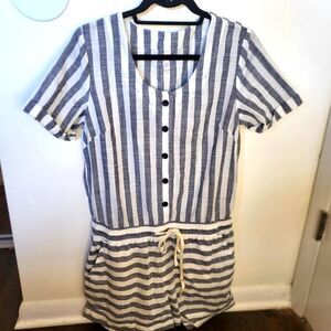 EUC Ann Taylor Loft Beach Striped Romper Navy White Cotton Size 4